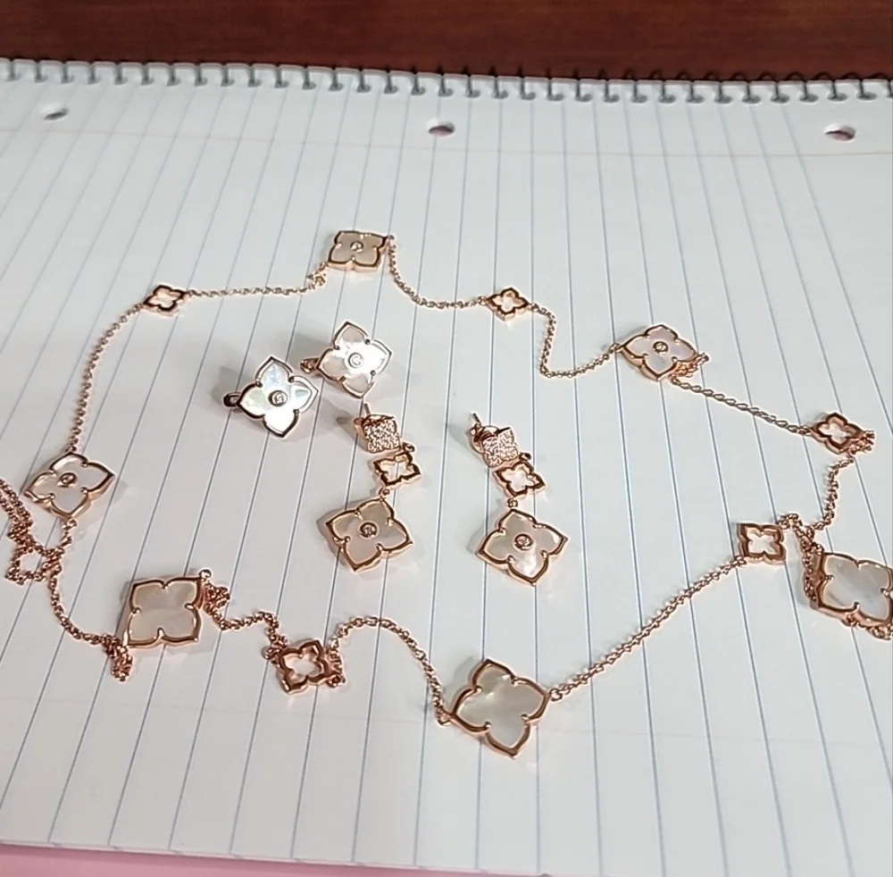 Mother of Pearl Flower Necklace and Sterling Silver and 2 pair of earrings set - Picture 6 of 7